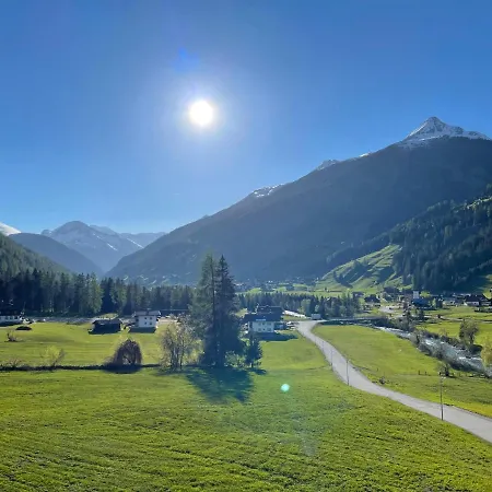 Garni Burger Hotel Sankt Jakob in Defereggen