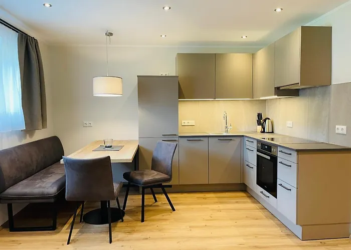 فندق Garni Burger 3*